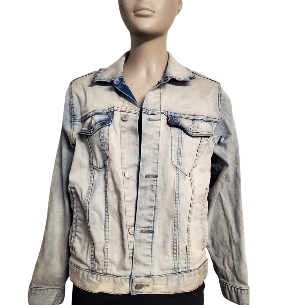 Levi’s women’s jacket